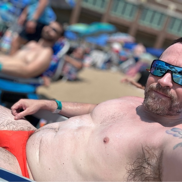 Meet your Posher, Cole - Picture 11 of 16